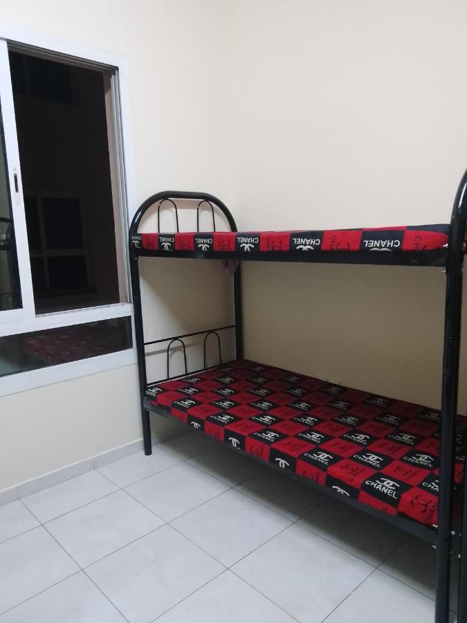 Abree Building New Hostel Dubai Bagian luar foto
